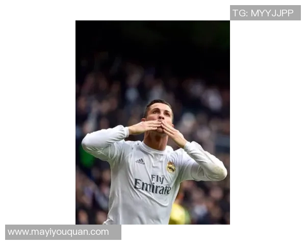 C罗帕尼尼足球卡收藏价值飙升揭秘收藏市场潜力与投资前景分析 C罗帕尼尼足球卡收藏价值飙升揭秘收藏市场潜力与投资前景分析