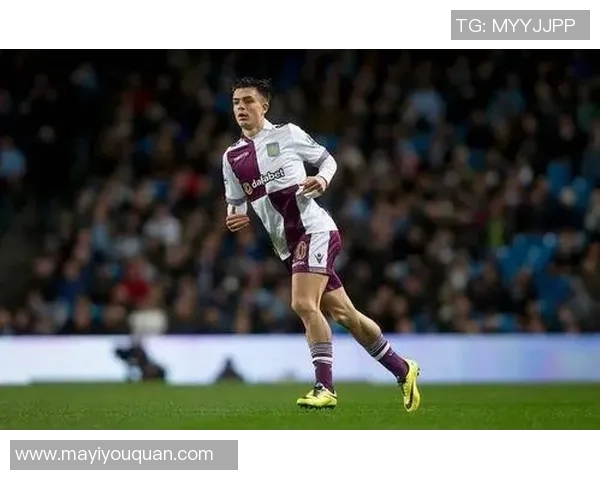 历史足球高颜值球星背头造型盘点 展现不同时代风采与魅力